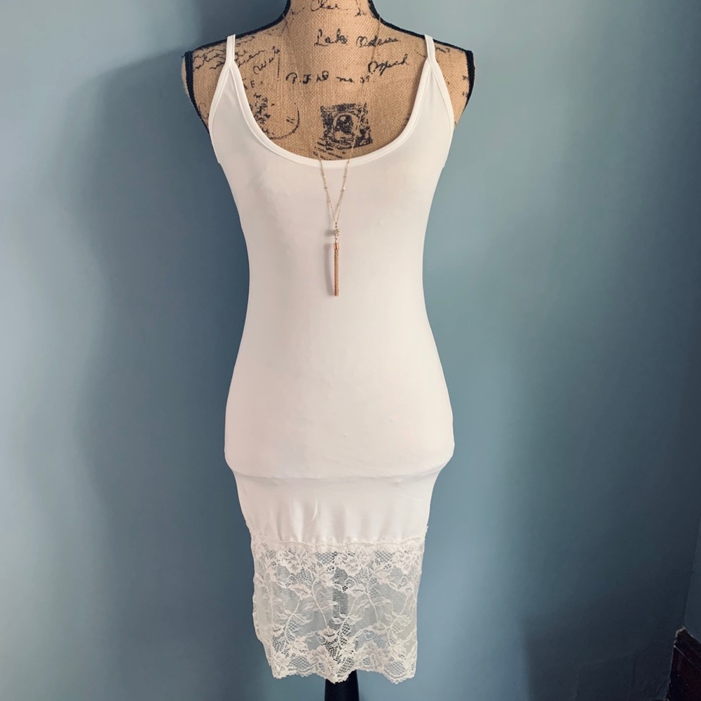 NWT Moxeay Spaghetti Strap Lace Slip Dress